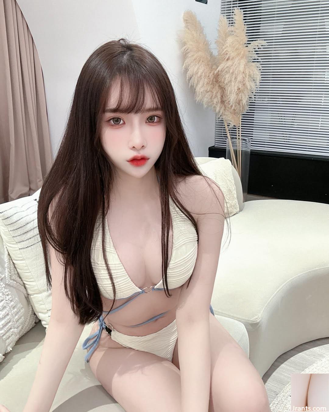 Ngoại hình quyến rũ và thân hình nóng bỏng của “Su Yun Jun” quá bắt mắt (10P) - Ảnh 1