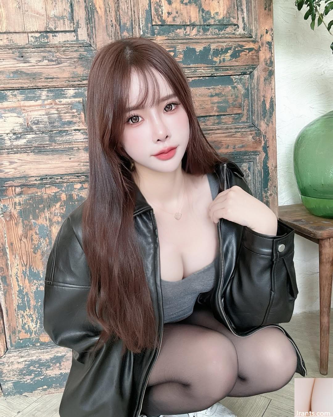 Ngoại hình quyến rũ và thân hình nóng bỏng của “Su Yun Jun” quá bắt mắt (10P) - Ảnh 9