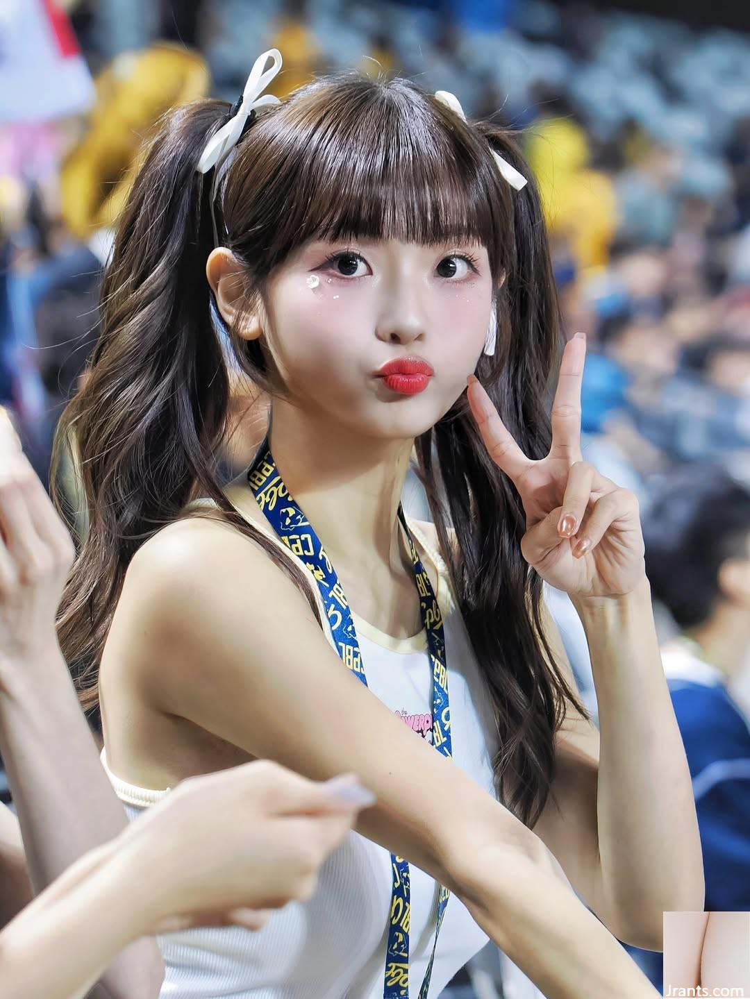 Người yêu lớn mắt “Winnie” khuôn mặt đầy quyến rũ khiến mọi người nghiện (10p)