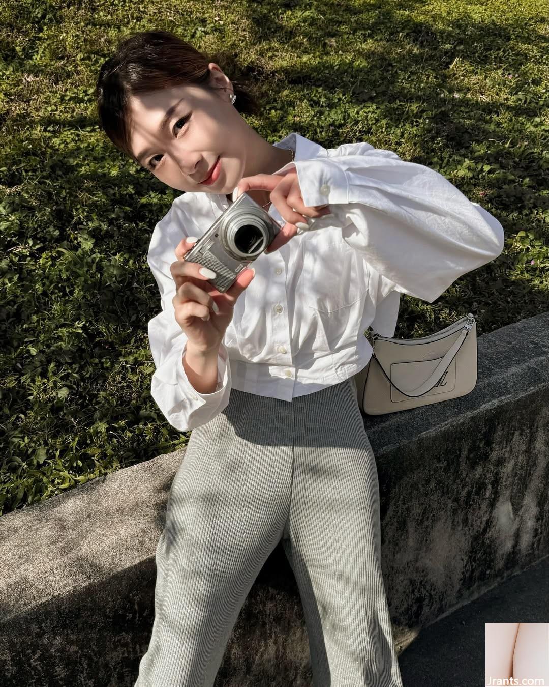 “Cao Yuanyuan” Nữ thần ngọt ngào và gợi cảm với tính khí quyến rũ (10p) - Ảnh 8