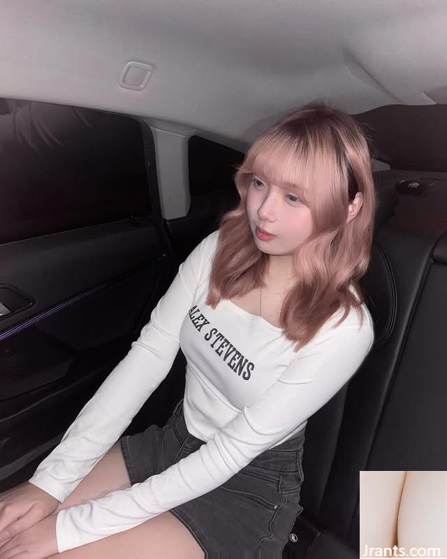 Sexy Stunner “Ice Blueberry Jelly” đầy quyến rũ (10p) - Ảnh 9