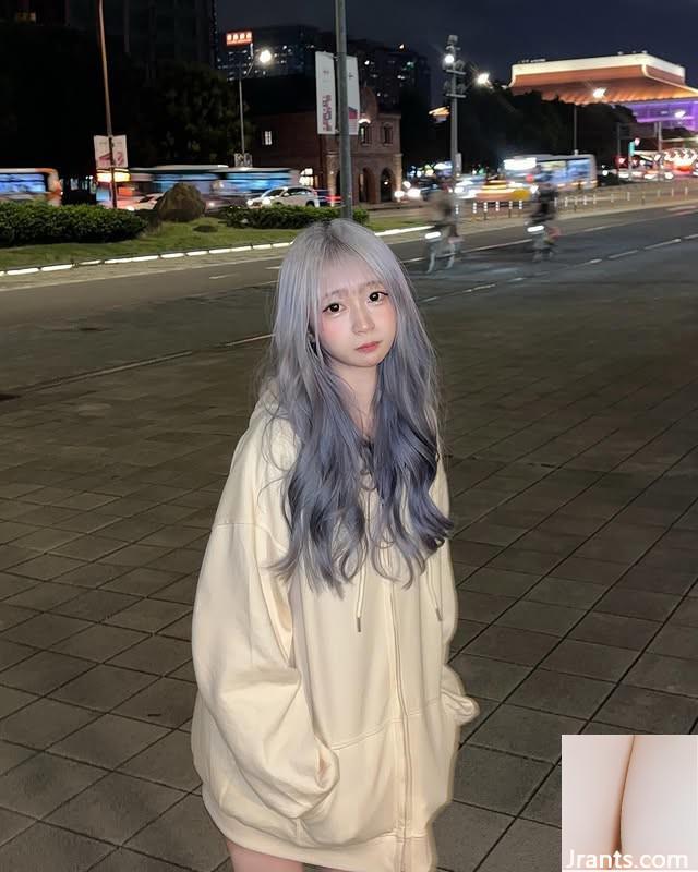 “Winnie” có một đường cong hoàn hảo và rất hấp dẫn (10p) - Ảnh 7