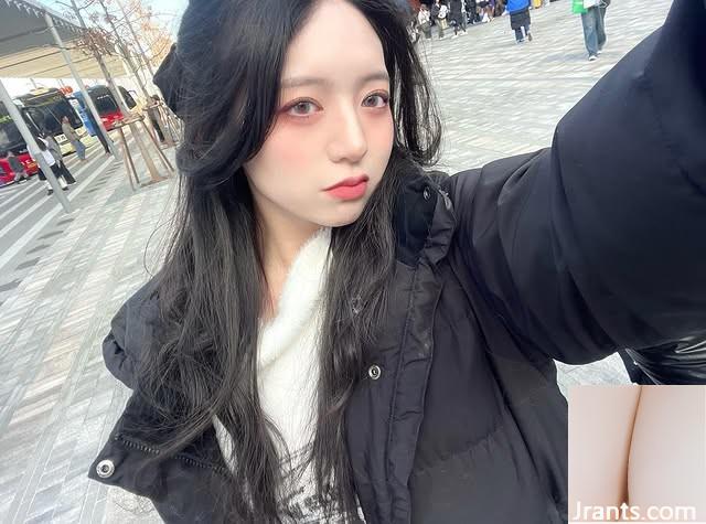 Da trắng và ngoại hình đẹp “Gigi91523” Elder khổng lồ thật tuyệt vời (10p) - Ảnh 9