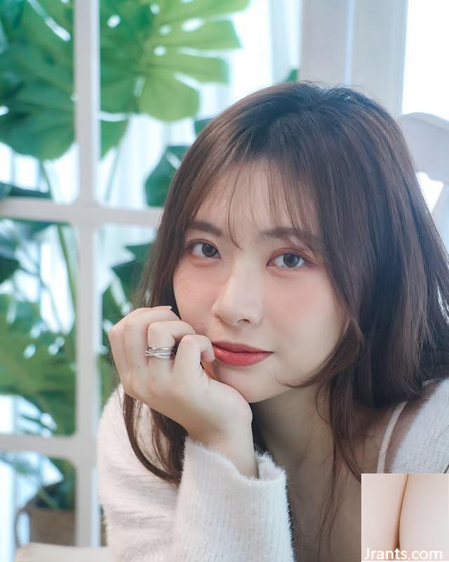 Cô gái xinh đẹp “Lin Yuxuan” hoàn hảo trên khắp cơ thể cô ấy (10p)