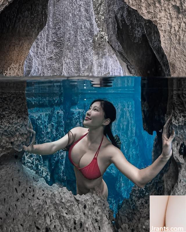 Cô gái chân dài “Chris Ziting” đẹp đến nỗi nó không khoa học (10p) - Ảnh 3