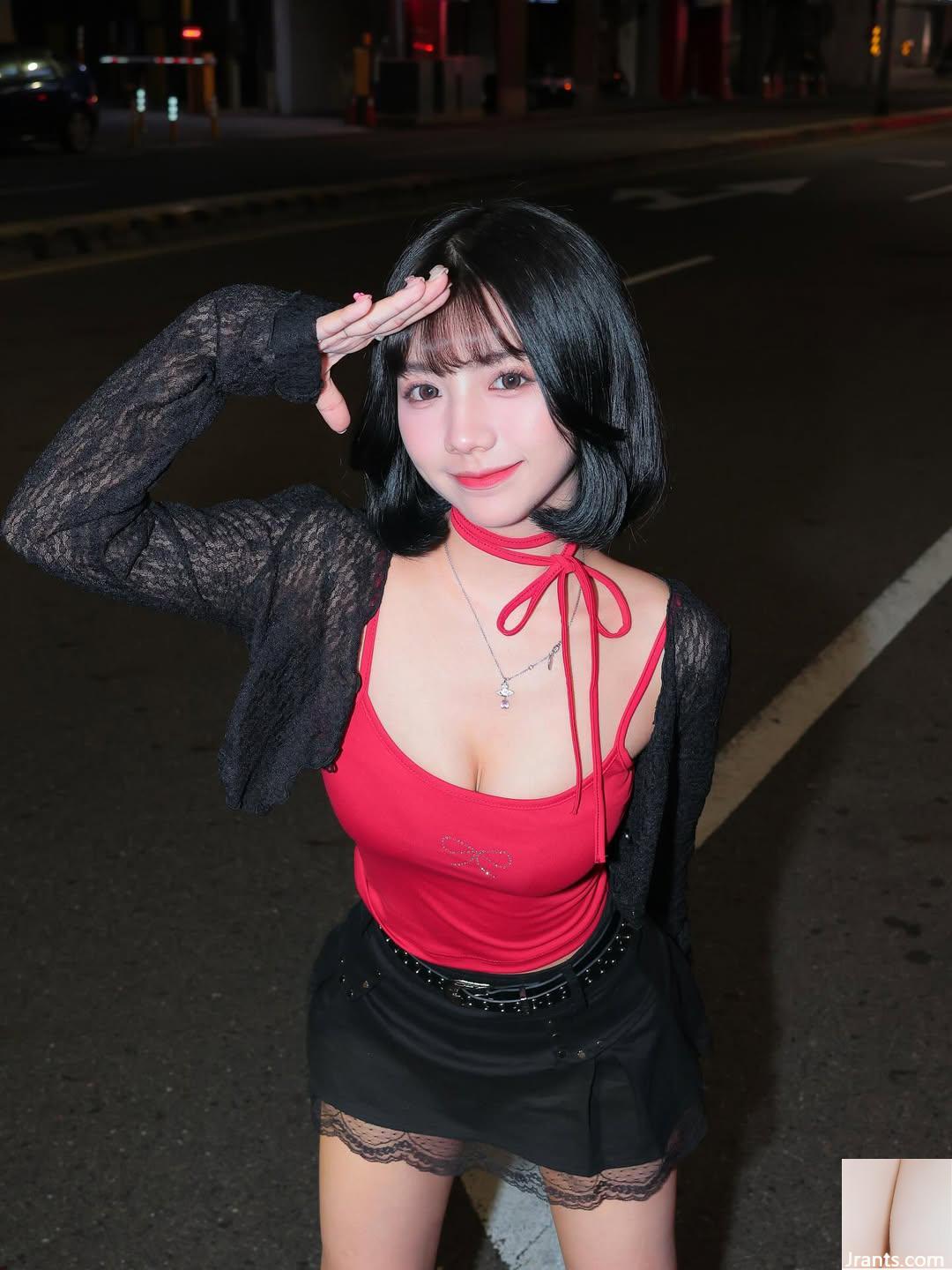 “Xiao Ruo” có dáng người mảnh khảnh nhưng lại có dáng chuẩn … Hương trầm hương nồng nàn (10P) - Ảnh 3