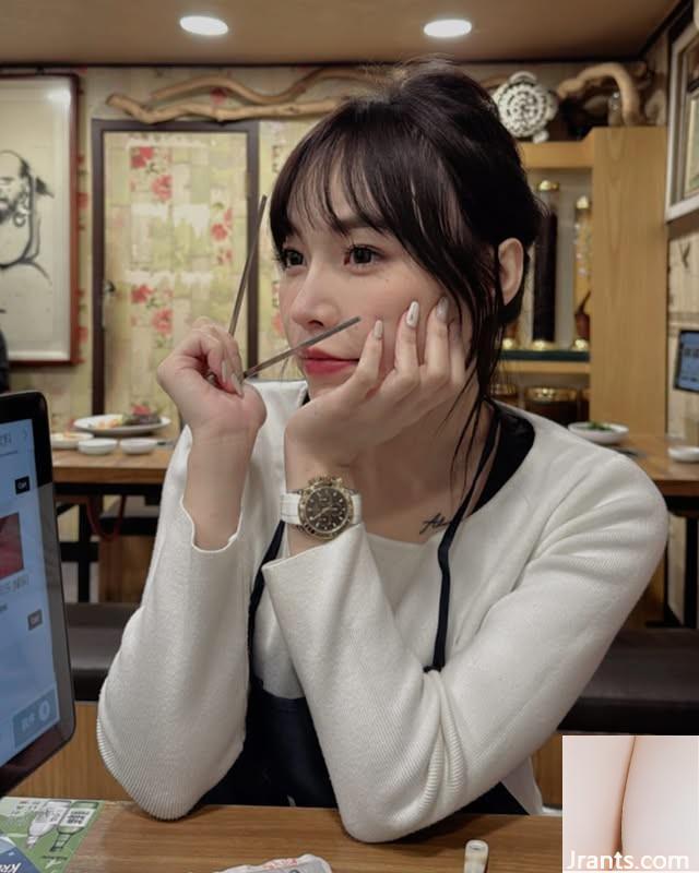 Nữ hoàng “Xiao Zhen” khiến mọi người muốn đầu hàng chân mình (10p) - Ảnh 6