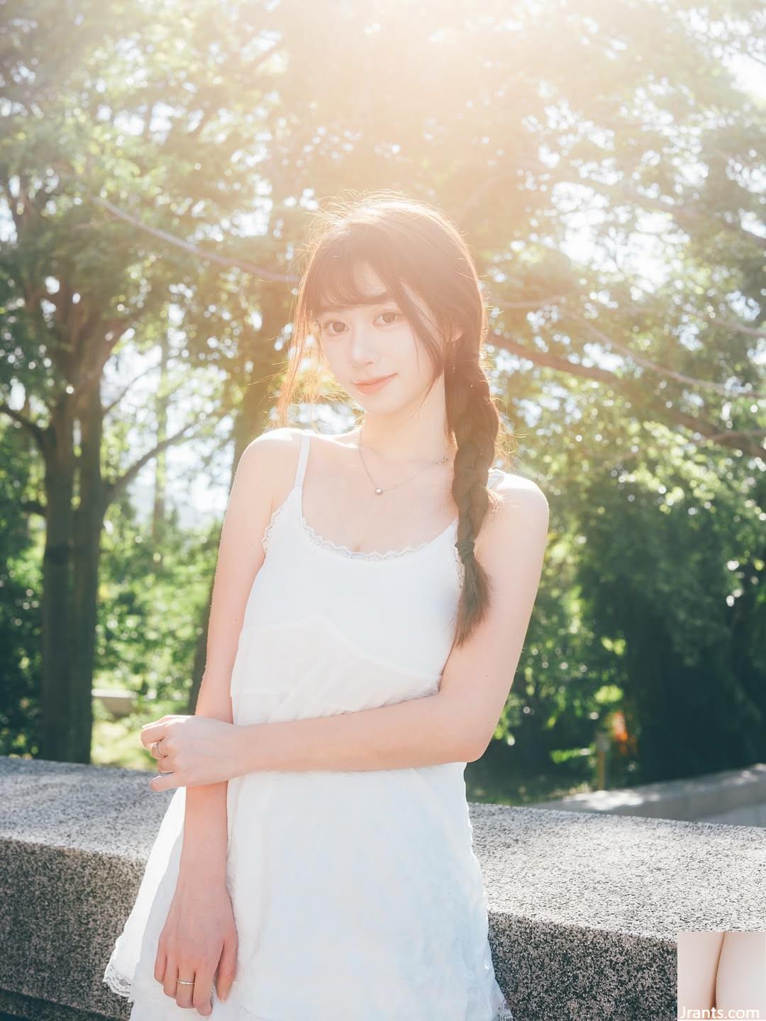 “Yihan” có bán cầu tròn và rãnh sâu mạnh mẽ dường như hút người vào (10P) - Ảnh 2