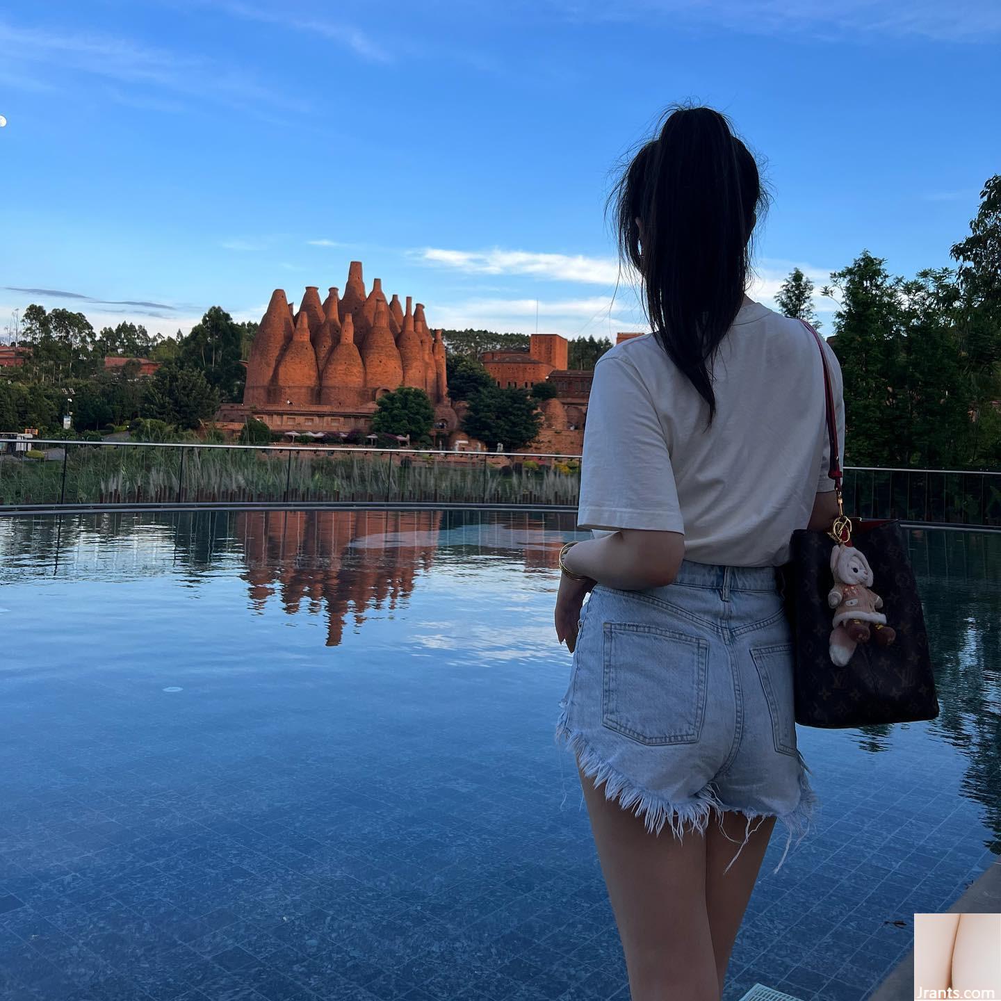 “Violettevivian” có một con số và ngoại hình tốt hơn (10p) - Ảnh 2