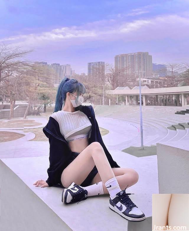 Vẻ đẹp tốt nhất “Cổ phiếu áo phông Giáng sinh rất đau khổ?” (11p) - Ảnh 9