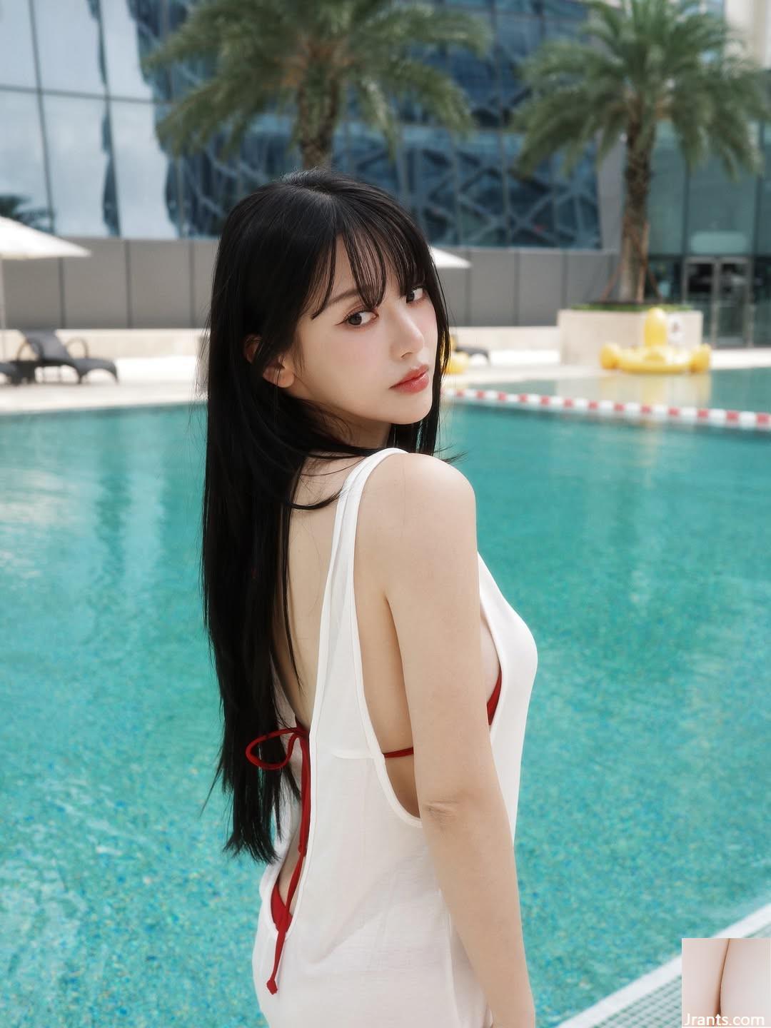 Cô gái xinh đẹp với đôi mắt to “Cai Ruixue” có rãnh sâu trên ngực và bộ ngực to đến mức sắp tràn ra ngoài (10P) - Ảnh 6