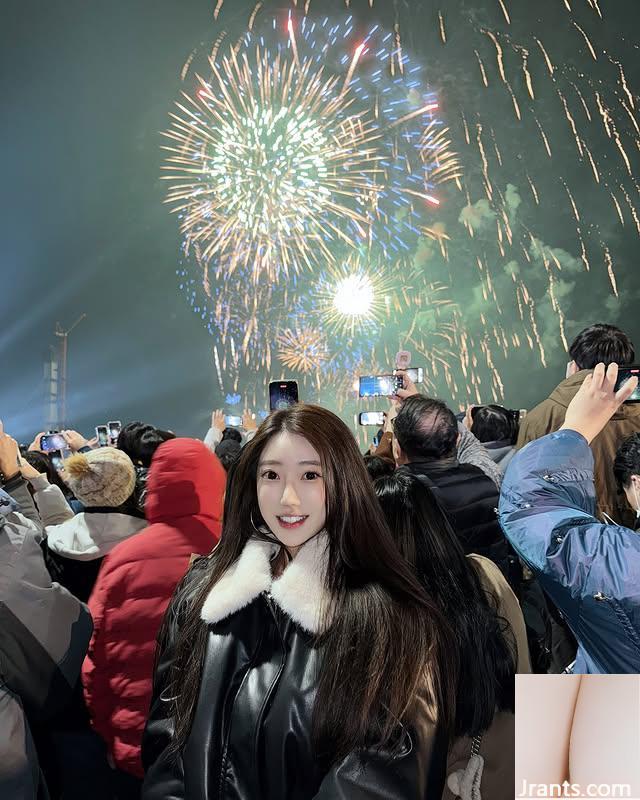 Khuôn mặt tinh tế và cơ thể đầy đặn “được nuôi dưỡng” để mê hoặc (10p) - Ảnh 4