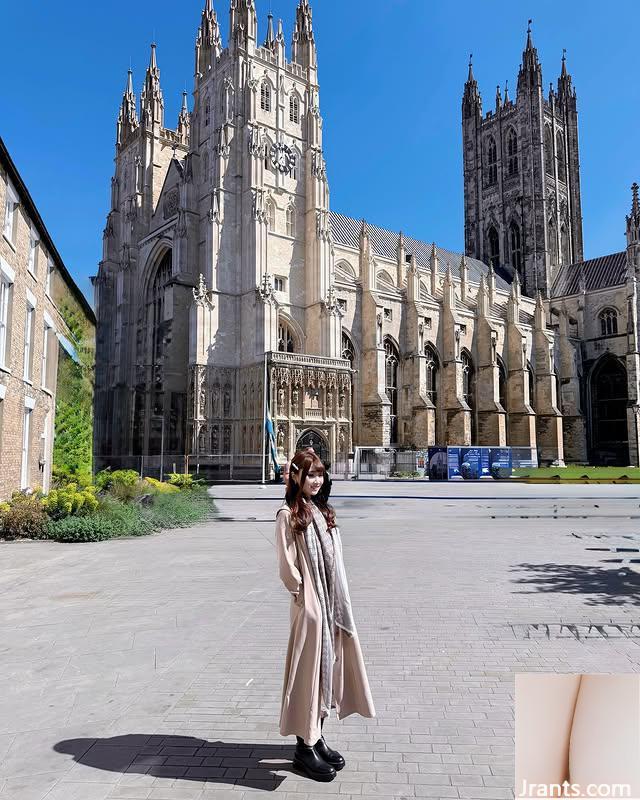 Nữ thần khí chất “Emily” có một nụ cười ngọt ngào khiến răng của cô ấy suy đồi (11p) - Ảnh 8