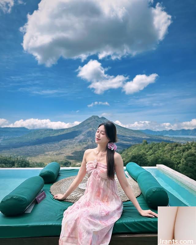 “Becca Chen tinging” khuôn mặt chất lượng cao và hình dáng gợi cảm (10p) - Ảnh 2