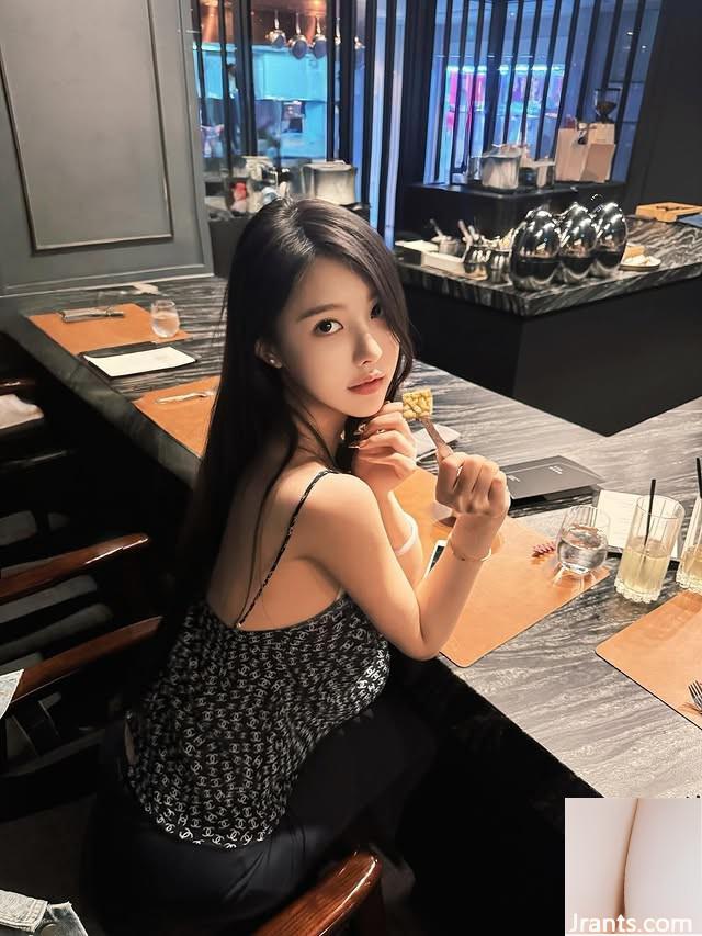 “Soooxiiy” ​​Quỷ nhỏ ngọt ngào và quyến rũ (11p) - Ảnh 3