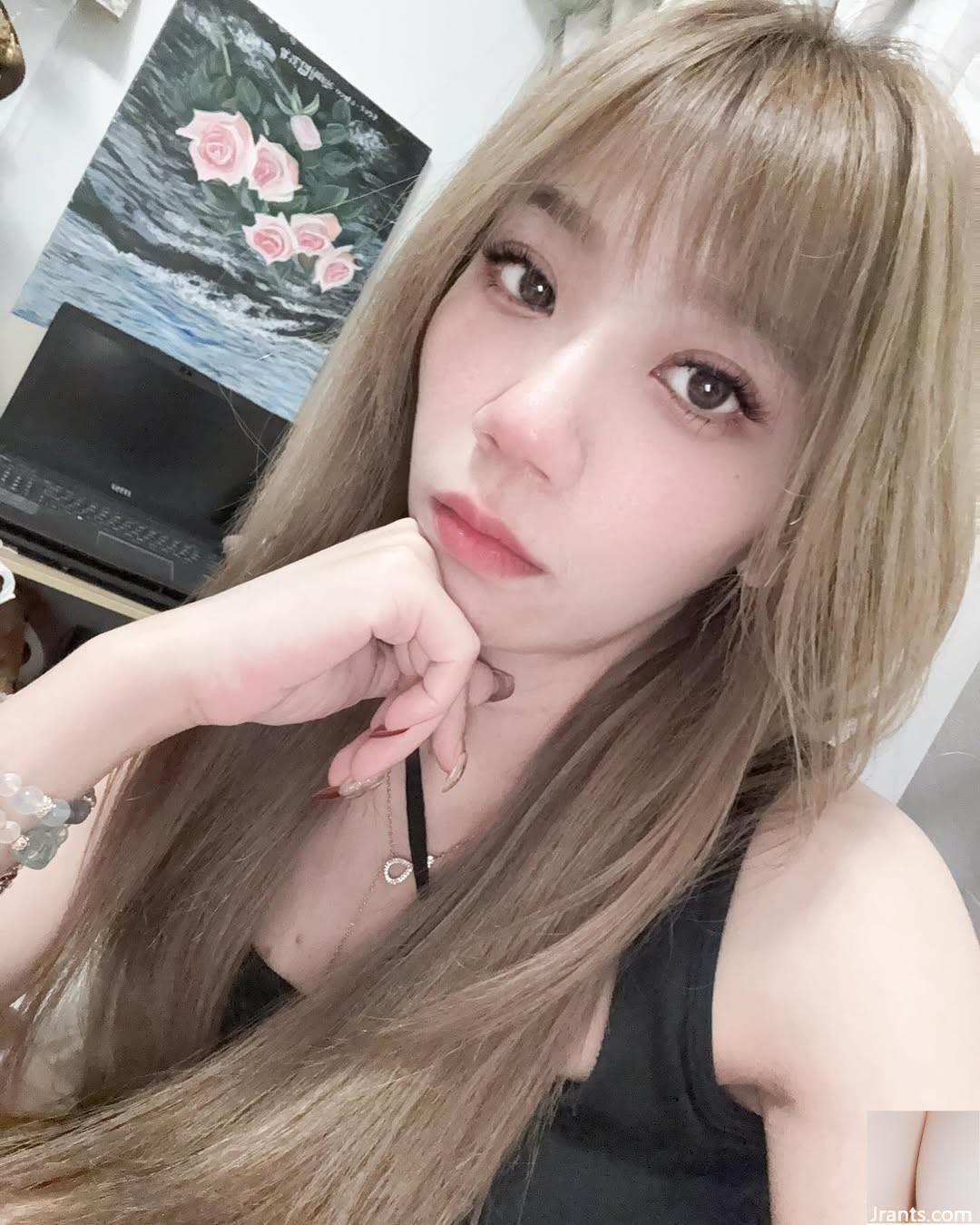 Vẻ đẹp tinh tế của “Momo” bộc phát sức quyến rũ và đầy cám dỗ (10P)