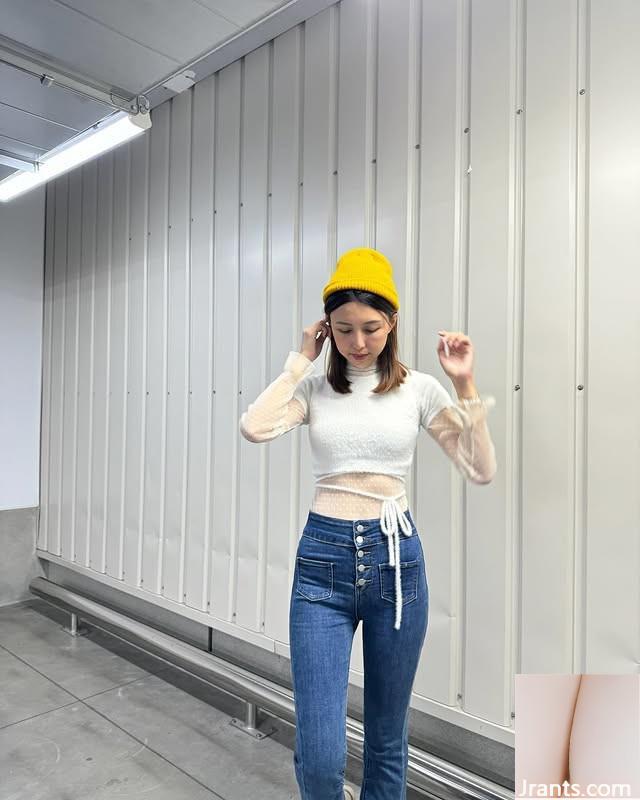 Chân quá dài đến nỗi chúng không hợp lý. “Jia” trông nóng đến mức chúng có thể xả (10p) - Ảnh 9