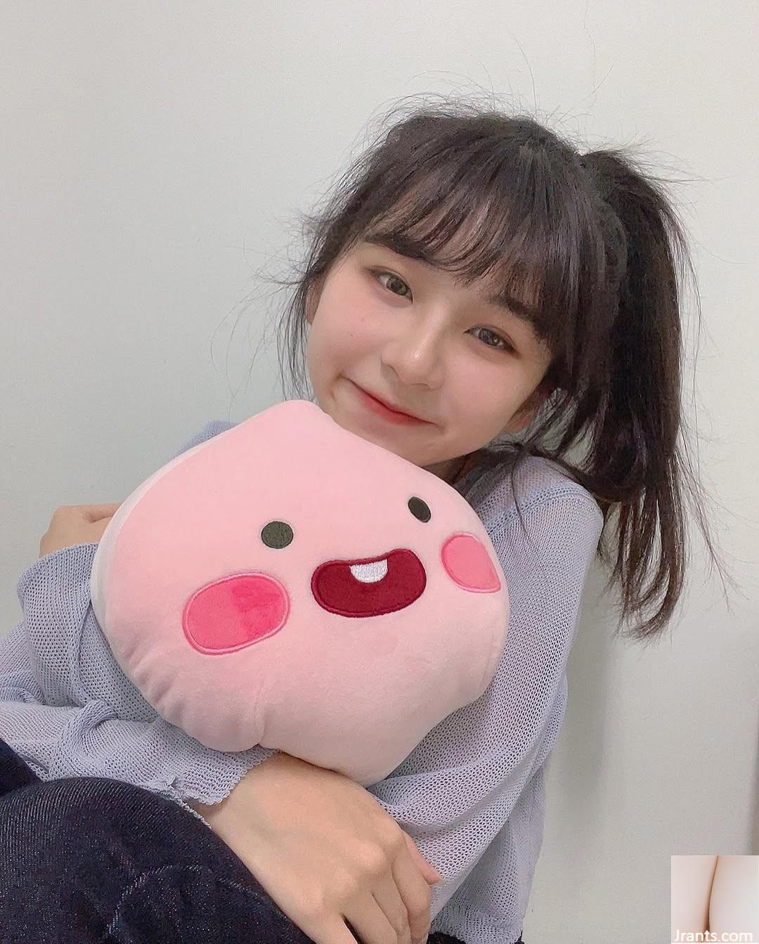 “Kang Simin” có khuôn mặt thanh tú và toát lên vẻ quyến rũ hoàn hảo (10P) - Ảnh 6