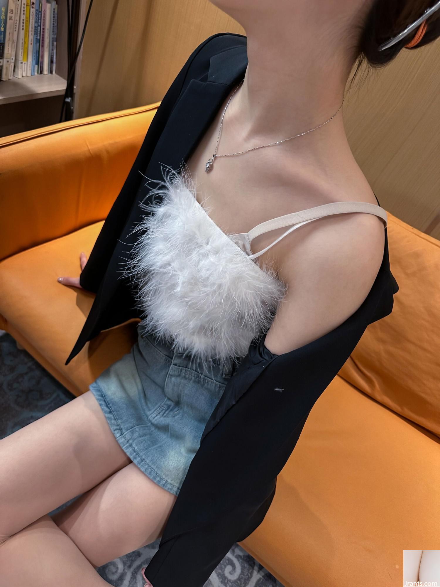 (ISS) Jia Yu (2024-01-26) (148p) - Ảnh 12