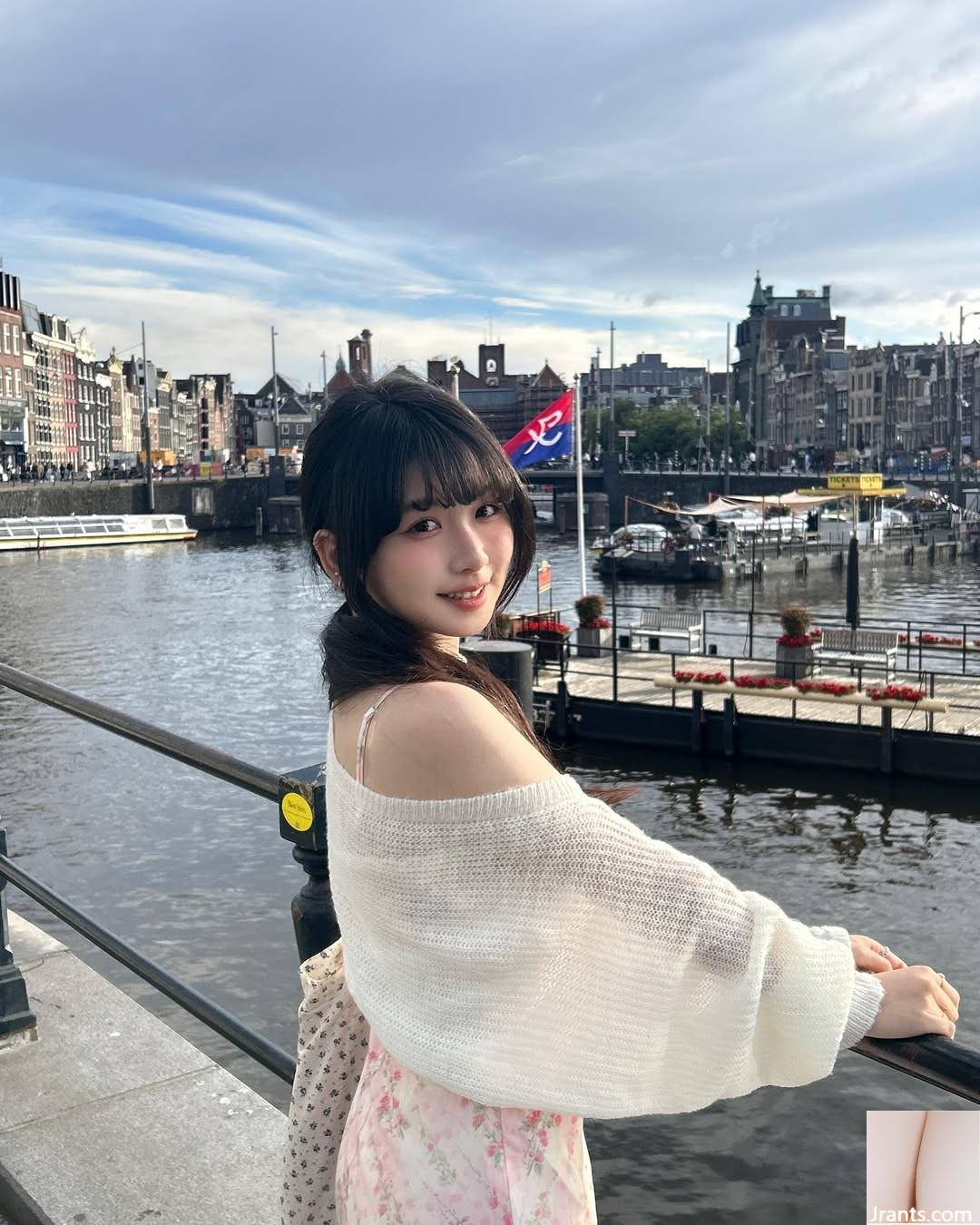 Khuôn mặt ngọt ngào của “Minyi” thật lộng lẫy và quyến rũ! Tràn đầy yêu thương(10P) - Ảnh 2