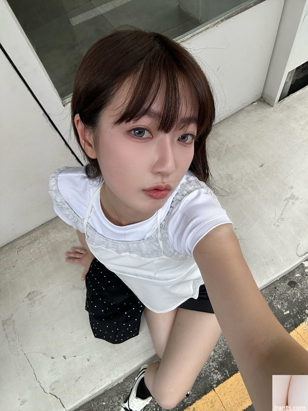 “Wu Fang” có đôi mắt to đầy cám dỗ và điện lực, hôi quá (10P)