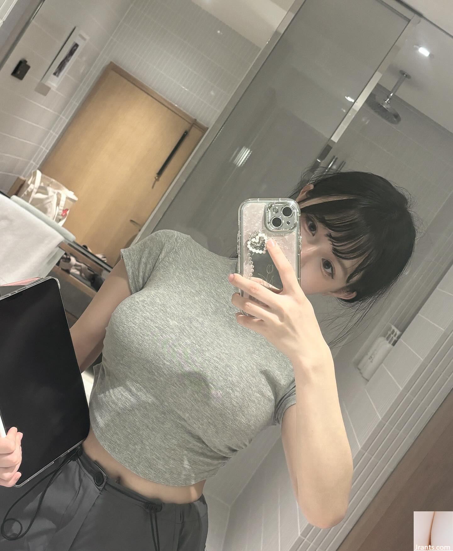 Khuôn mặt ngọt ngào và bộ ngực lớn “Qianqian” có ý định làm tan chảy người (10p) - Ảnh 7