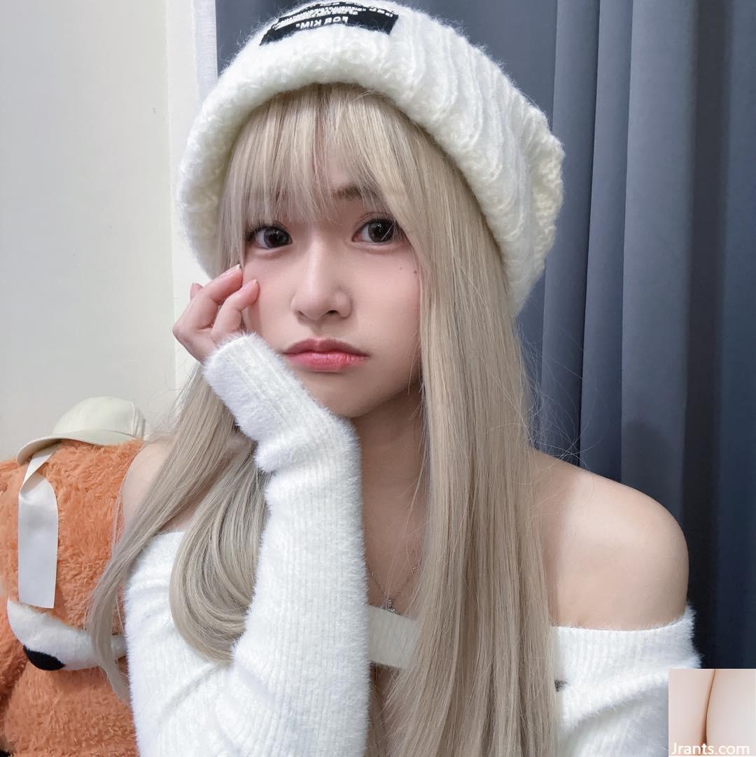 Vẻ đẹp ngực lớn “Niu Niu Girl” Super Giant Half Ball Sturdy Top (10p) - Ảnh 2