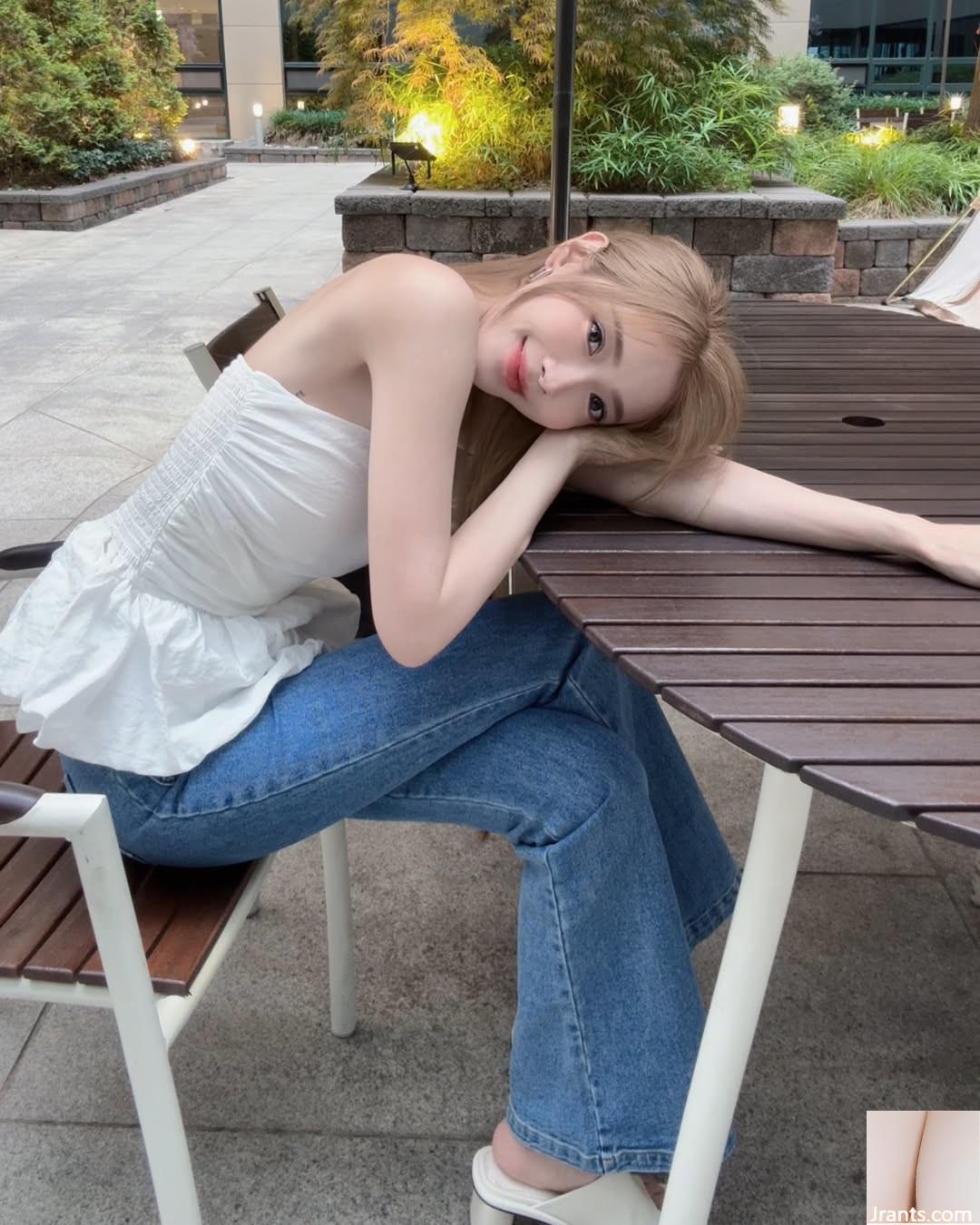 Nữ thần tính khí “Liu Mujie” có vẻ ngoài tươi mới và đôi chân ngọt ngào lâu hơn cuộc sống (10p) - Ảnh 2