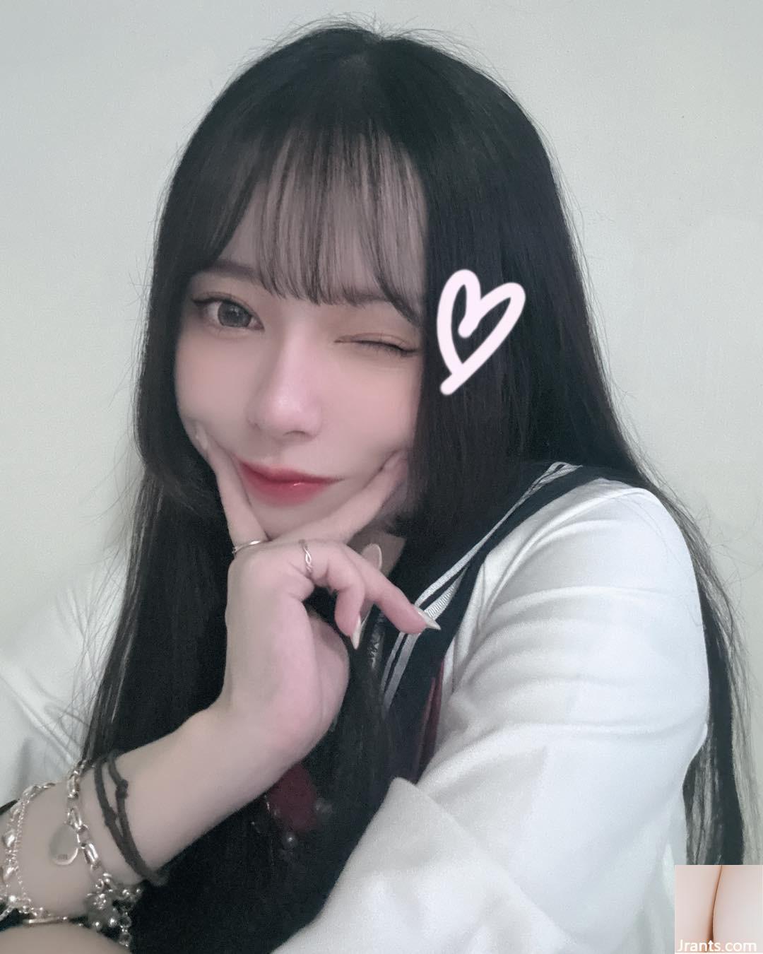 Cô gái nóng tính “Lin Han” có một vòng eo mỏng và một bộ ngực lớn, rất hấp dẫn (10p) - Ảnh 7