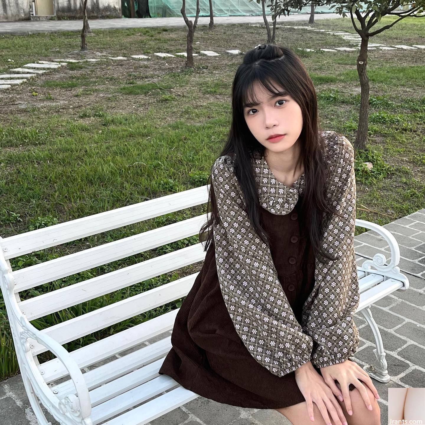 Cô gái bên cạnh rất hào hứng với tính khí và vẻ đẹp của mình (10p) - Ảnh 7