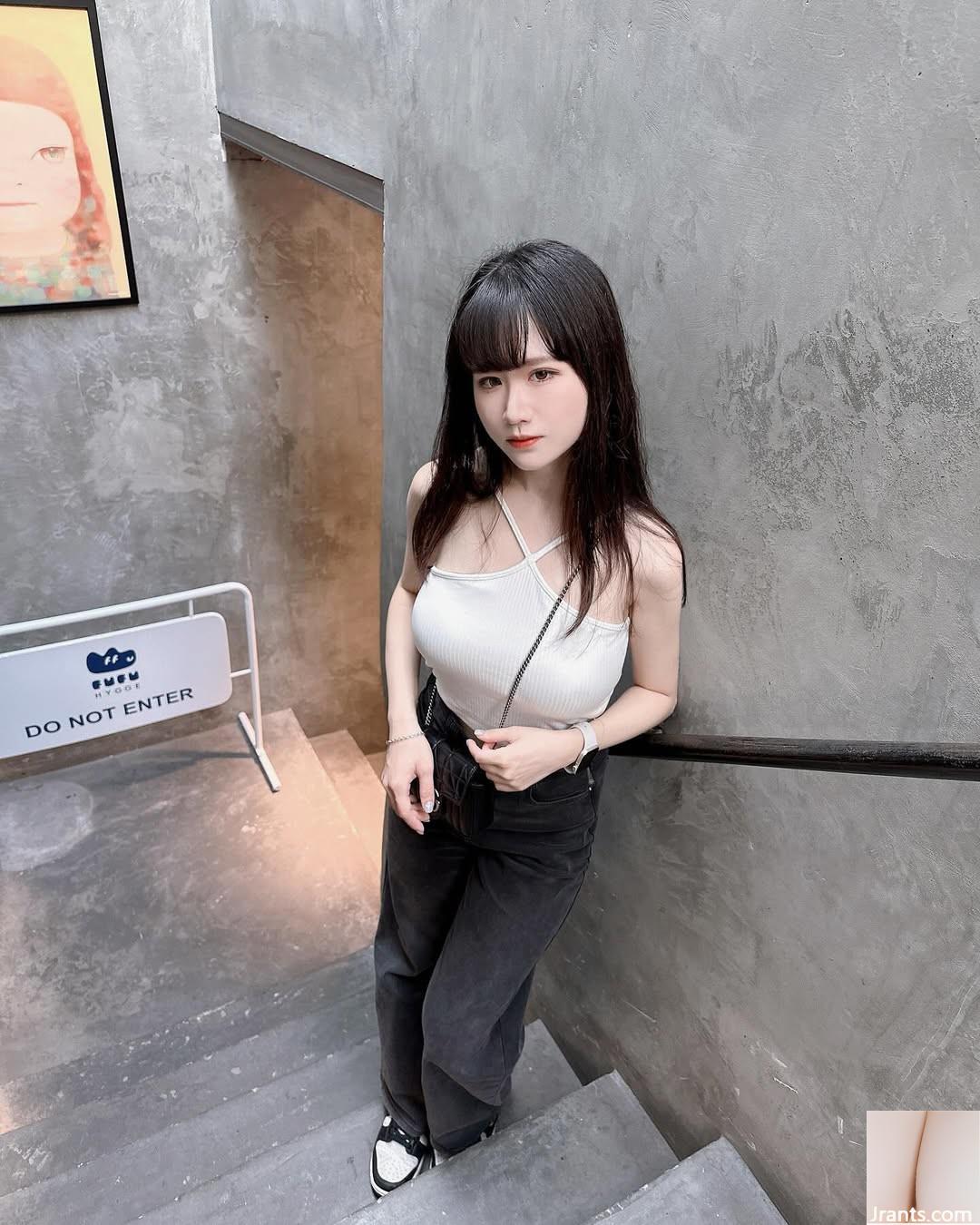 “Arina” khoe vóc dáng đầy đặn và góc nhìn siêu quyến rũ (10P) - Ảnh 10