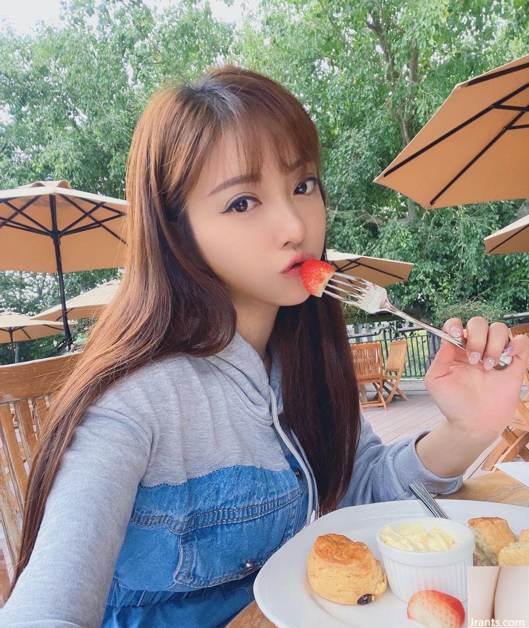 Mô hình ngọt ngào “Ou Yongyi” có khuôn mặt thuần khiết và ngây thơ với bộ ngực đẹp và một con số tốt (10p) - Ảnh 8