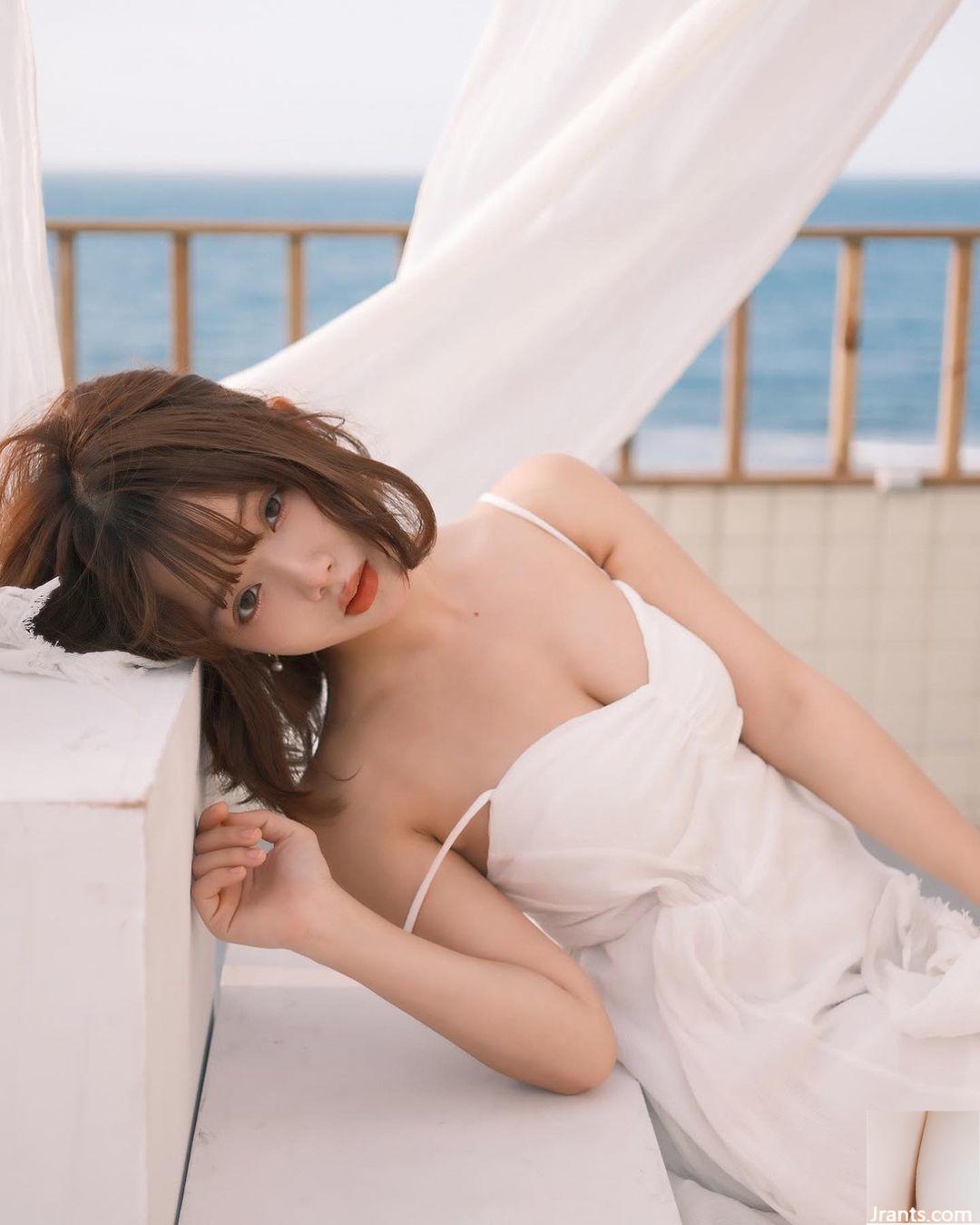 Ngực lớn ngực “Qianqian” ngực đầy đủ với bộ ngực đầy đủ (10p) - Ảnh 8