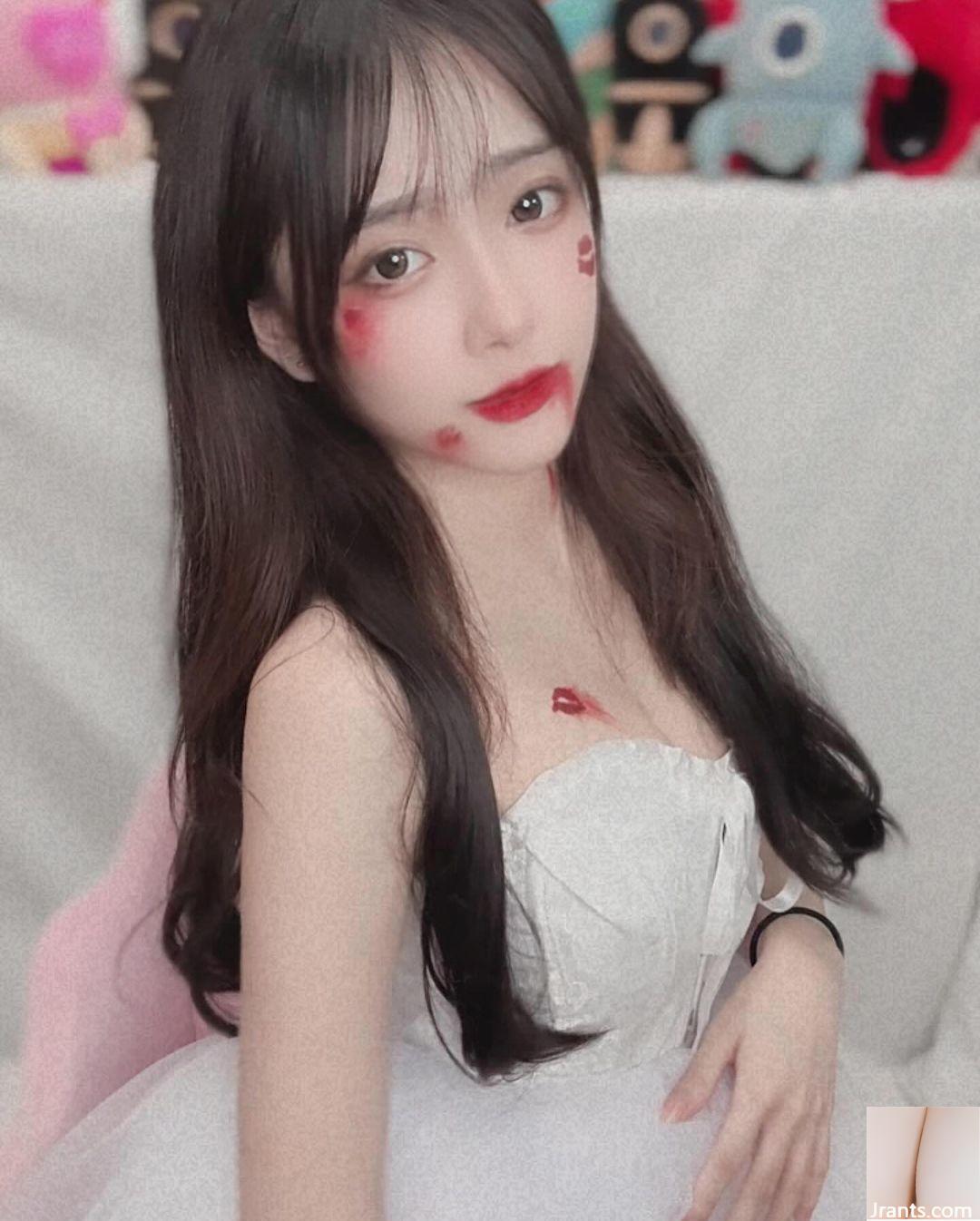 Con ngựa nhỏ gợi cảm “Yuanyuan” chinh phục những giọt nước của đàn ông và bộ ngực dịu dàng cực kỳ hấp dẫn (10p) - Ảnh 5