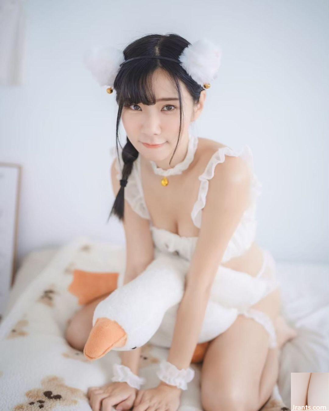 Một khuôn mặt đẹp trai không mệt mỏi khi nhìn vào nó. “Sutin? - Ảnh 8