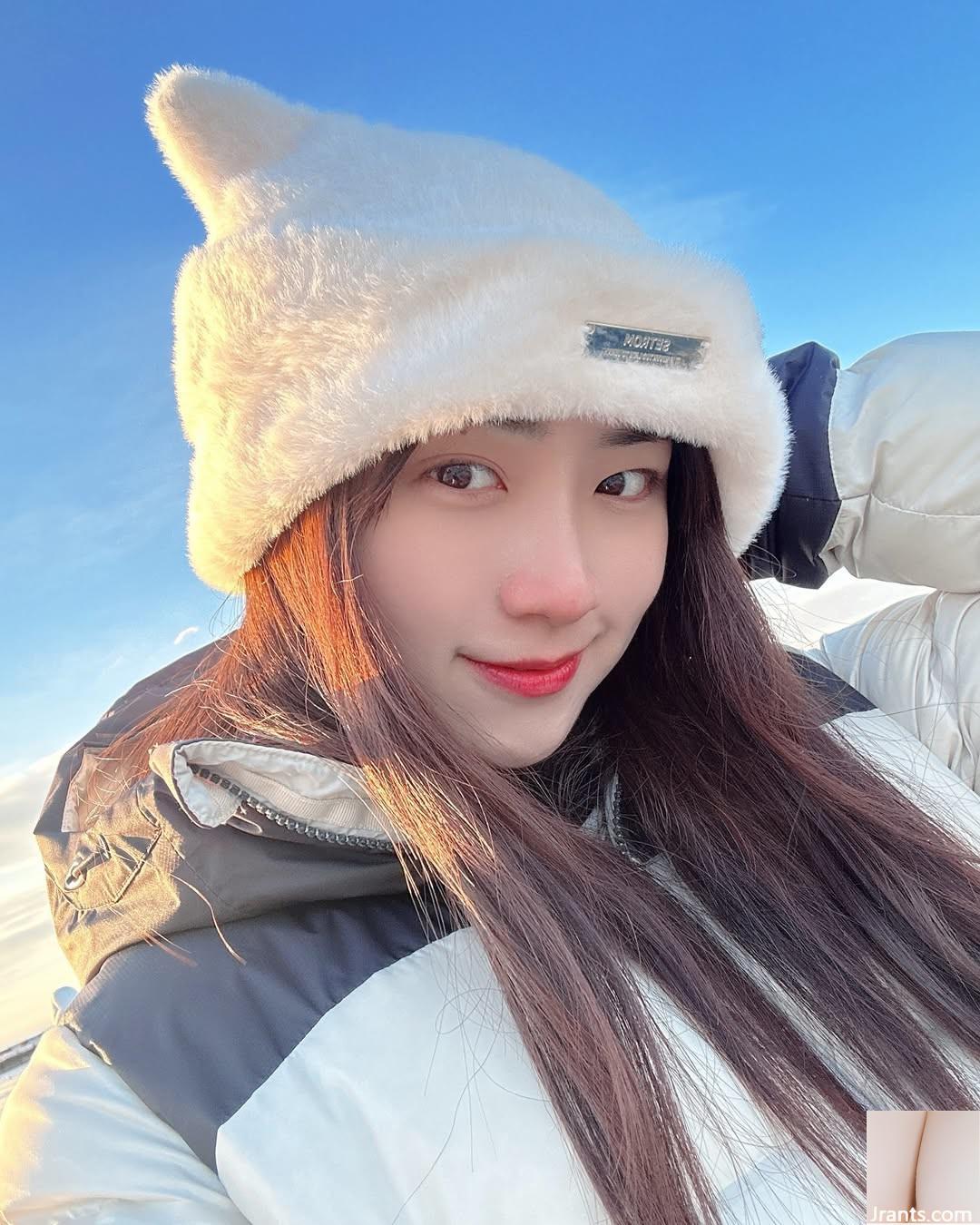 Gương mặt nóng bỏng của “Ye Xinyi” khiến trái tim người ta rung động (10P) - Ảnh 2