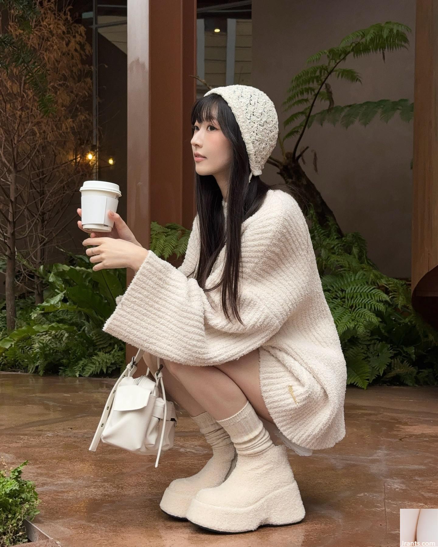 Cô gái xinh đẹp bên cạnh “Wu Fang” rất hạnh phúc với vẻ đẹp cơ thể công bằng (10p) - Ảnh 2