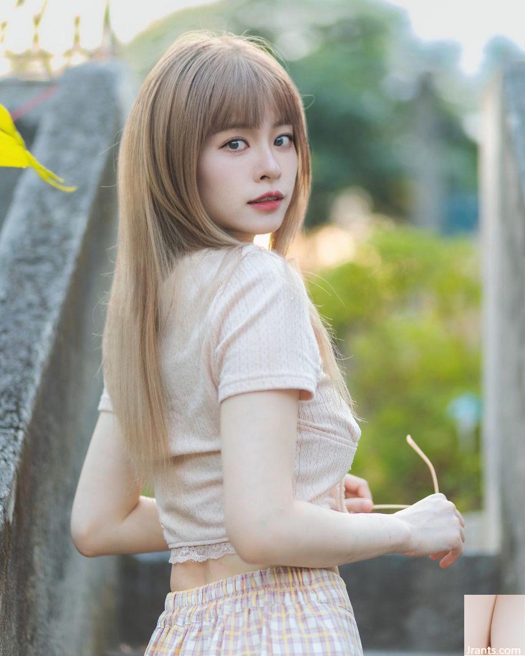 Đẹp tự nhiên “Vivi Linzhi Quần áo” Những người lớn tuổi màu trắng và dịu dàng là không thể chịu đựng được (10p) - Ảnh 9