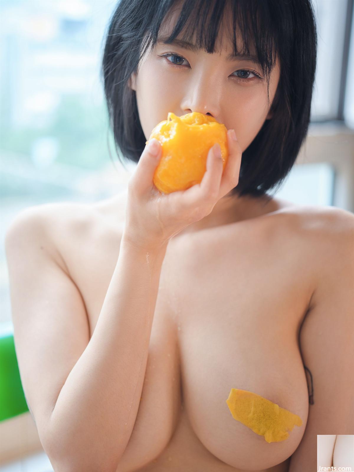 (Kim Hyoyeon) Bộ ngực căng tròn chuẩn bị lộ ra ngoài, cảnh mãn nhãn được trình chiếu (49P) - Ảnh 4