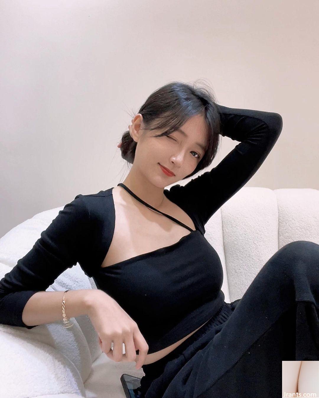 Nữ thần xinh đẹp “Xu Yahan” có một con mắt to và một cám dỗ khiến cô ấy trông rất đẹp và xinh đẹp để nhìn trực tiếp (10p) - Ảnh 9