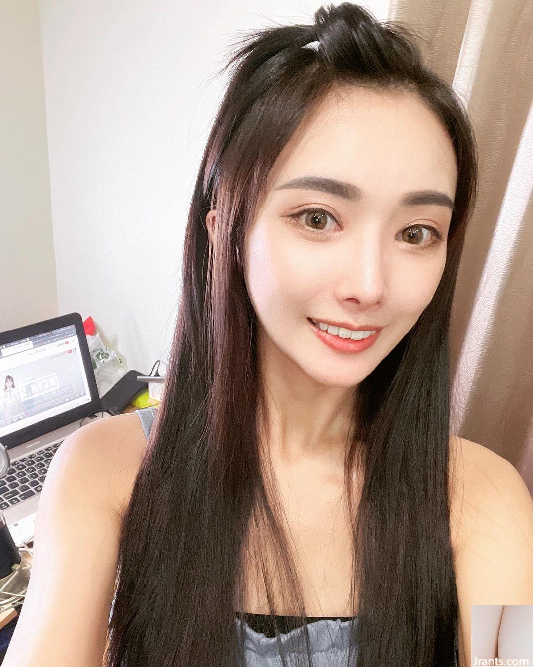 Cô gái xinh đẹp hàng đầu “Dandian” có làn da trắng và các đặc điểm khuôn mặt tinh tế đẹp như các đặc điểm trên khuôn mặt của cô ấy (10p)