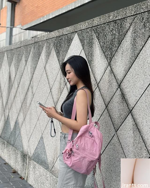 “Khuôn mặt thuần khiết và vô hại là dễ thương và xấu (10p) - Ảnh 9