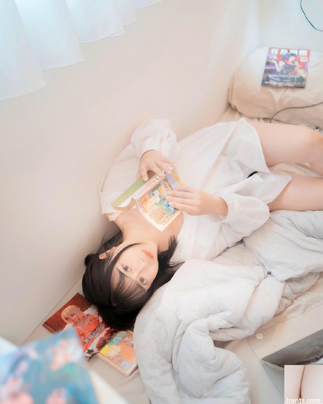 Cô gái ngực lớn có kích thước công bằng “Yannn” có một lượng ngực đáng ngạc nhiên, khiến bộ ngực xinh đẹp của cô không thể chịu đựng được (10p) - Ảnh 4