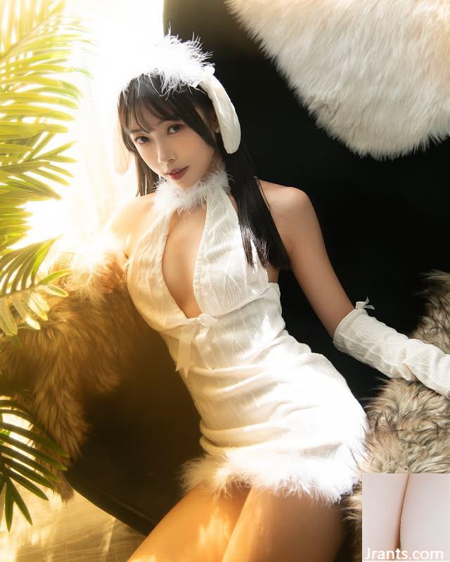 Cô gái trẻ gợi cảm “Hami” mặc một cách quyến rũ và thể hiện sự quyến rũ nóng bỏng của cô ấy (10p) - Ảnh 8