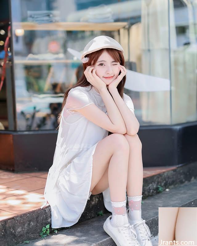 Sexy? (Cổ phiếu của Miang’i Ge’er đầy cám dỗ và trang phục là siêu vừa phải (10p) - Ảnh 8