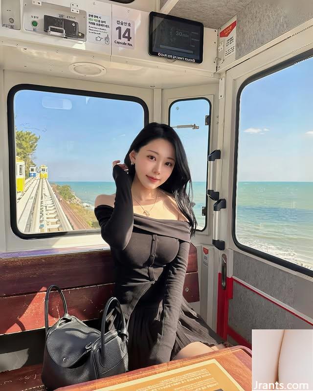 Giáo viên xinh đẹp “Kelly” có khuôn mặt tinh tế và một nhân vật đầy đặn để thu hút sự chú ý (11p) - Ảnh 3