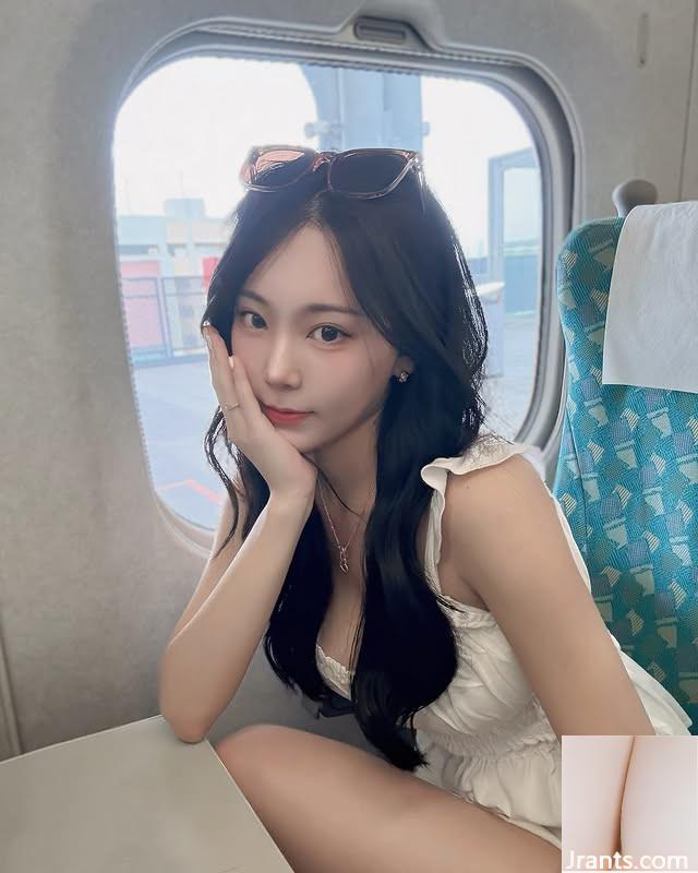 Giáo viên xinh đẹp “Kelly” có khuôn mặt tinh tế và một nhân vật đầy đặn để thu hút sự chú ý (11p) - Ảnh 5