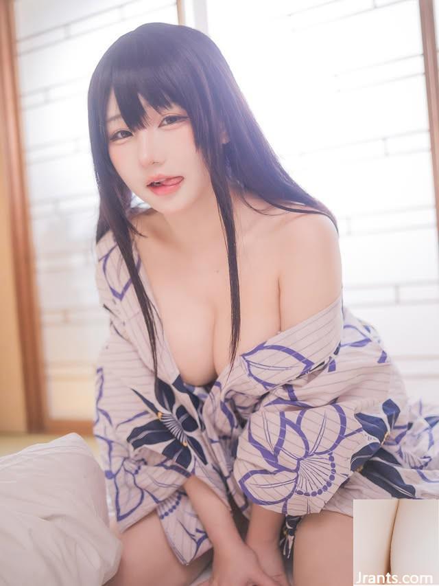 Cô gái xinh đẹp “Rai Li” có một viễn cảnh rất xấu xa và trông quá điên rồ. Cô ấy sẽ không che giấu cơ thể của mình cả (11p) - Ảnh 4