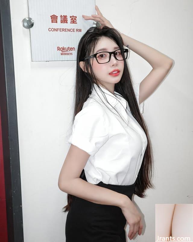 Cổ vũ “Yun Xi” có một nụ cười nắng quyến rũ (10p)