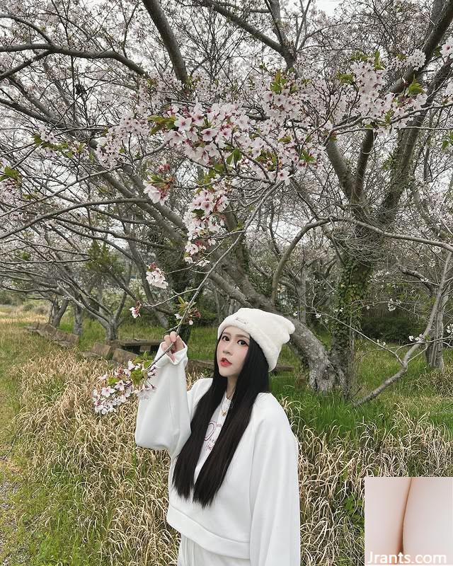 Bức tranh “Fenfen Yvonne” bắt mắt khiến mọi người không thể chịu được (10p) - Ảnh 4